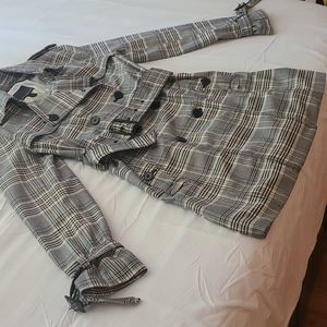 Banana Republic cinched belted peacoat